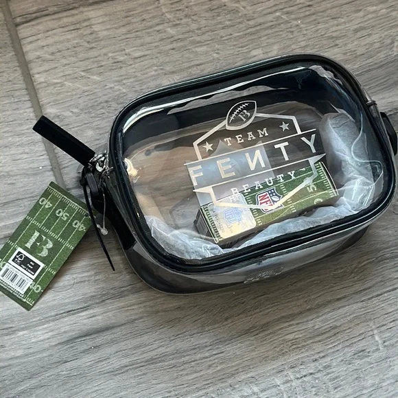 Fenty Swag Belt Bag w Lip Gloss - Picture 5 of 17